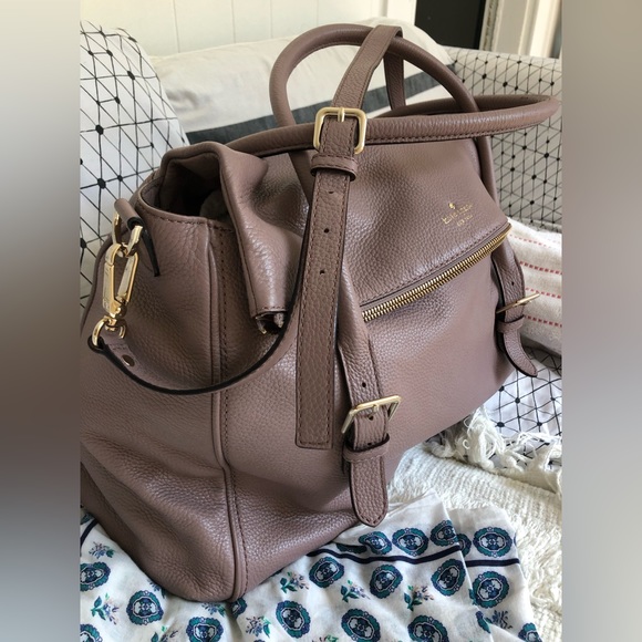 KATE SPADE - unique hard to find solid lavender leather weekender bag - LIKE NEW - Picture 6 of 16
